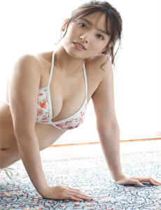 《女女三级激情电影》