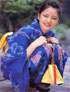 《日日摸天天摸97狠狠婷婷》