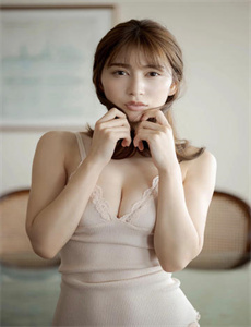 《日本露阴美女》