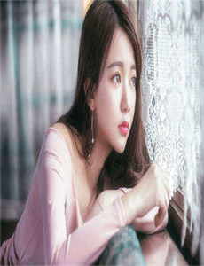 《女巨人踩小人》