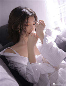 《总裁和我闪婚美剧免费观看》
