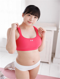 《爆乳老师让我着迷在线播放》
