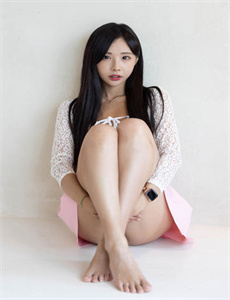 《男生女生差差差很疼免费观看完整》